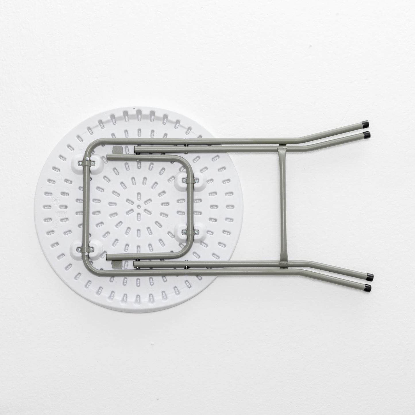 BTEXPERT White 24" Round Folding Commercial Card Plastic Coffee Dining Table for Wedding Party