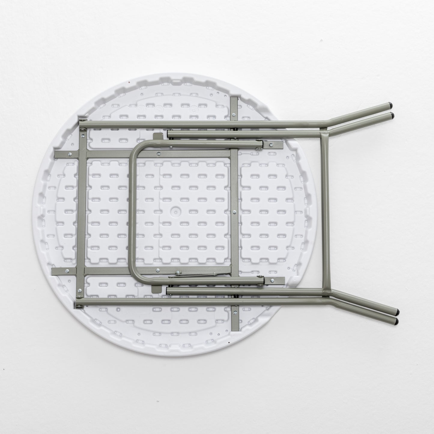 BTExpert White 32" Round Folding Table 30" High 4 Resin Chairs Set – Commercial Portable Dining Coffee Card Table, Vinyl Padded Seats