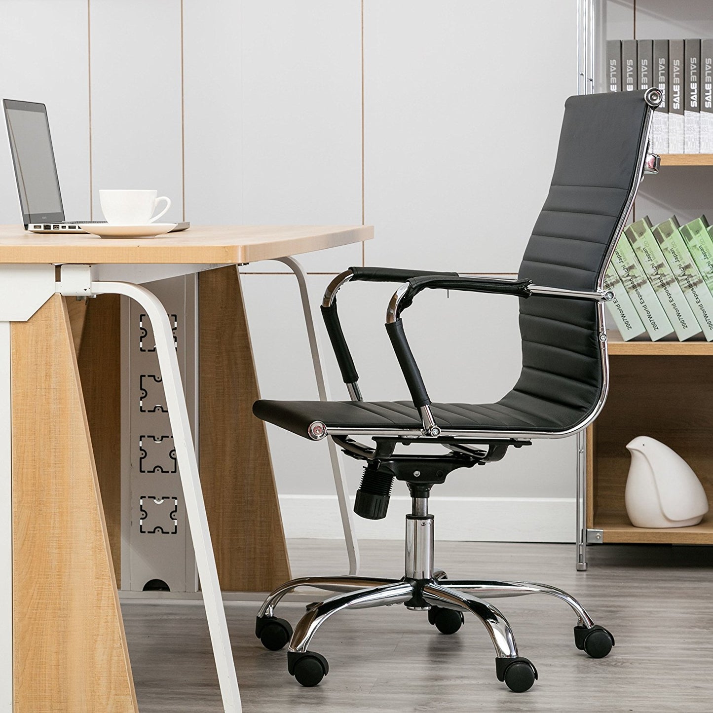 High Back Swivel Adjustable Office Executive Chair, Swivel, Black