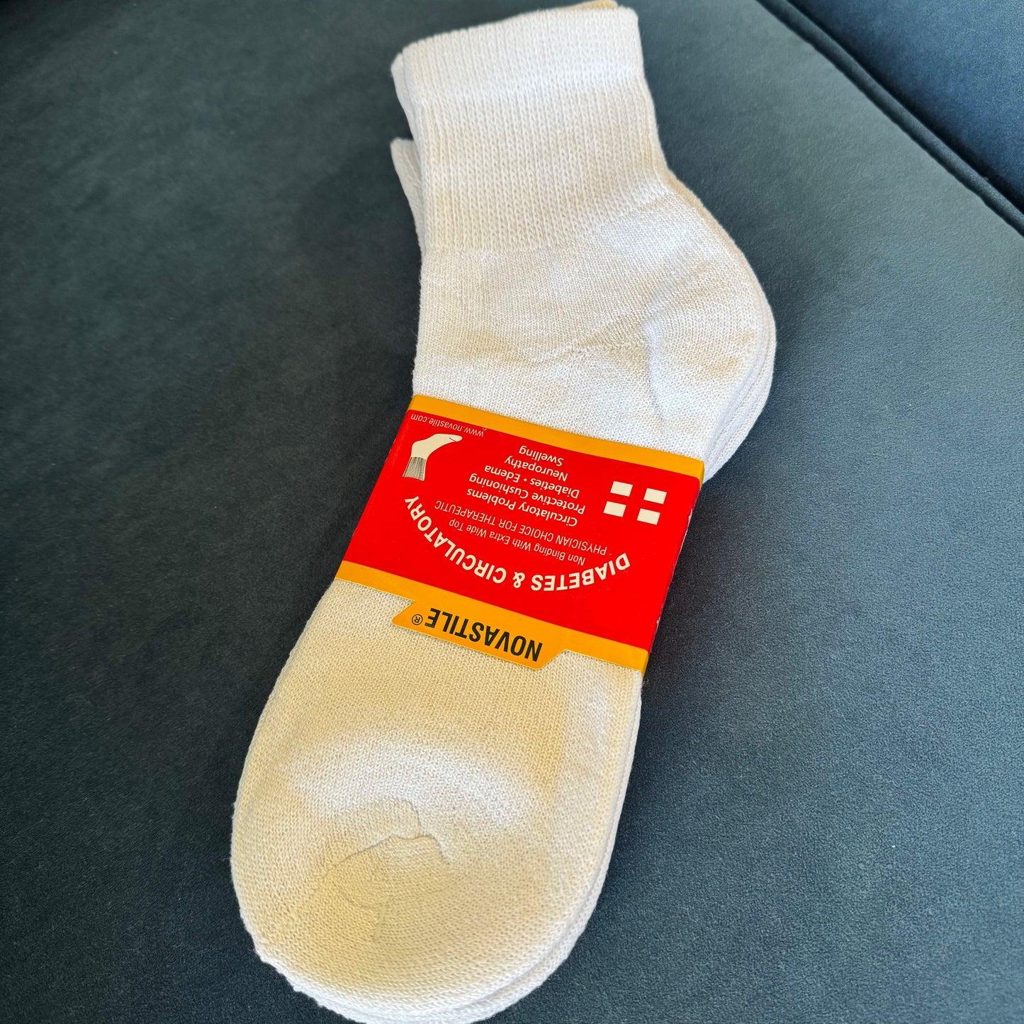 NOVASTILE Ankle Diabetic Socks for Men & Women, Non-Binding Cotton for Neuropathy, Cushioned Moisture-Wicking Loose Fit, 3 Pairs, Size 9-11